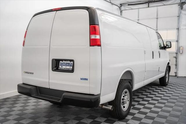 2026 Chevrolet Express Cargo Van 2500 Extended Wheelbase, WT, RWD