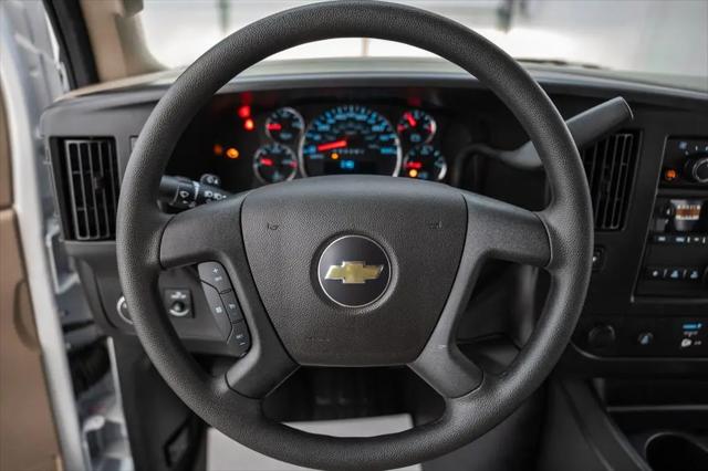 2026 Chevrolet Express Cargo Van 2500 Extended Wheelbase, WT, RWD