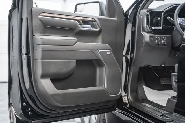 2026 Chevrolet Silverado 1500 4WD Crew Cab Short Bed RST