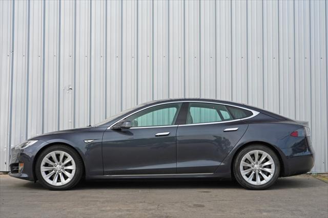2016 Tesla Model S 90D