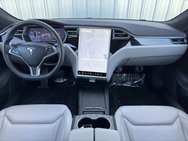 2016 Tesla Model S 90D