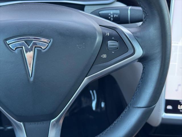 2016 Tesla Model S 90D