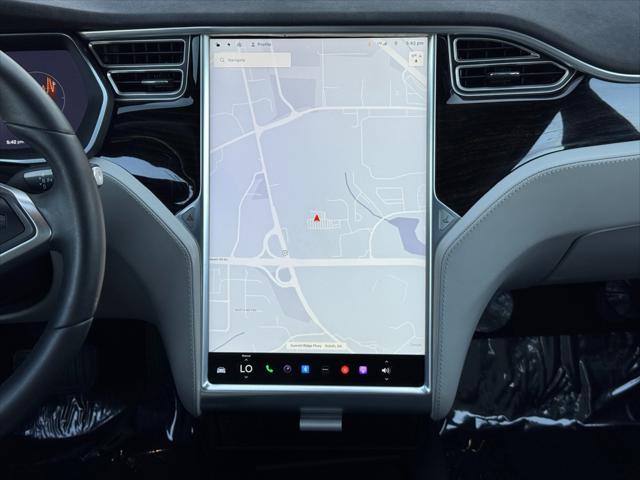 2016 Tesla Model S 90D