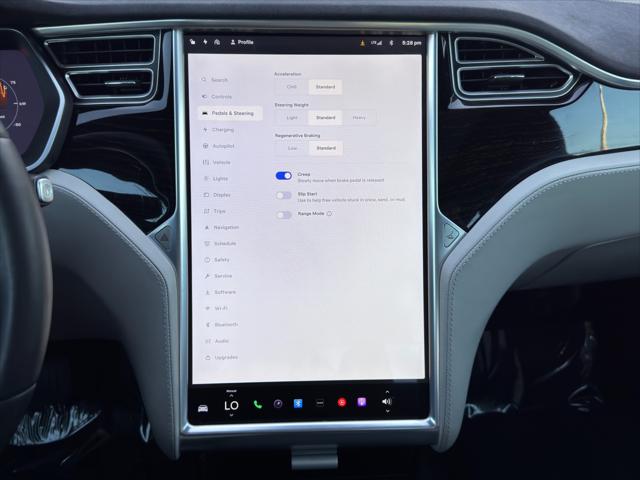 2016 Tesla Model S 90D