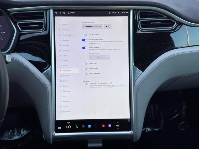 2016 Tesla Model S 90D