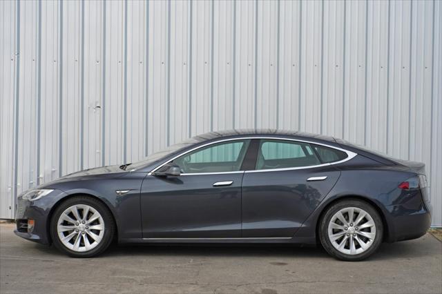 2016 Tesla Model S 90D