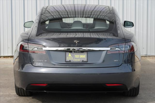 2016 Tesla Model S 90D
