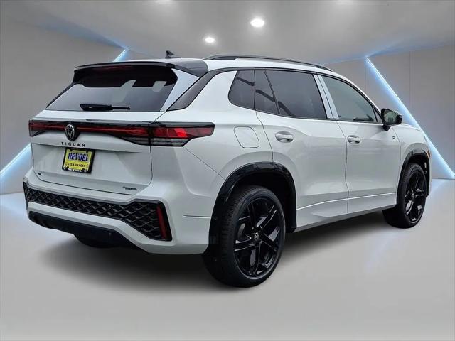 2026 Volkswagen Tiguan SE R-Line Black