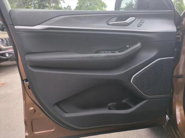 2026 Jeep Grand Cherokee L Limited Reserve 4x4