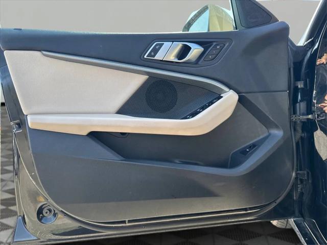 2022 BMW Coupe i sDrive