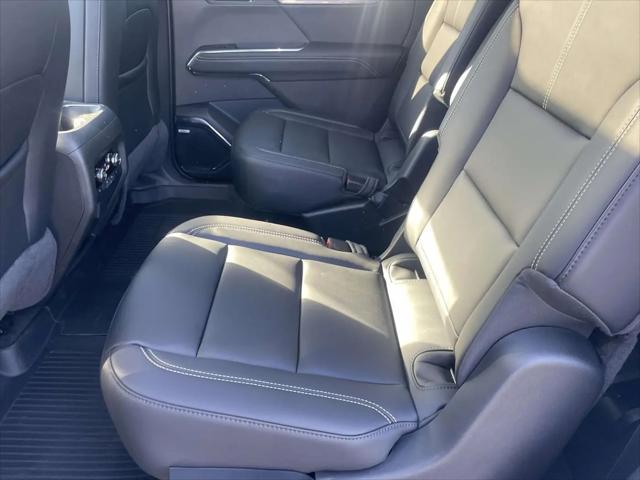 2026 GMC Acadia Elevation FWD