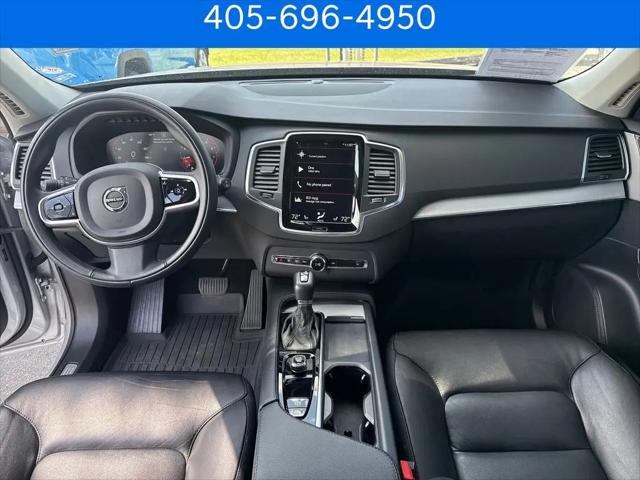 2022 Volvo XC90 T5 Momentum 7 Passenger