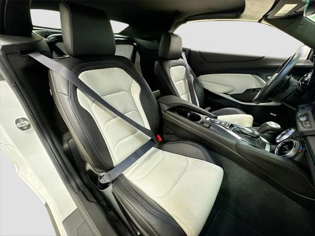 2024 Chevrolet Camaro RWD Convertible 2LT