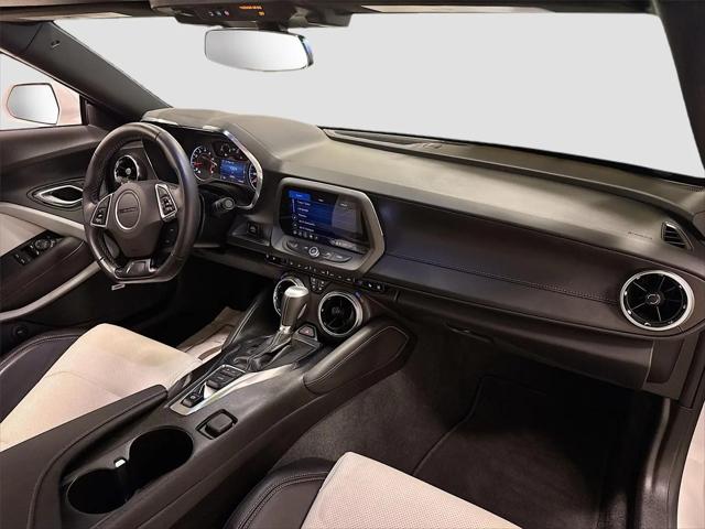 2024 Chevrolet Camaro RWD Convertible 2LT