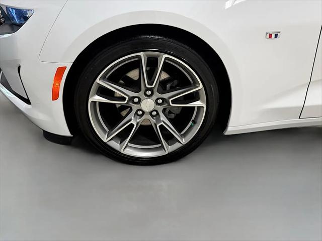2024 Chevrolet Camaro RWD Convertible 2LT