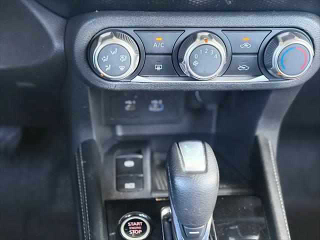 2024 Nissan Kicks SV Xtronic CVT