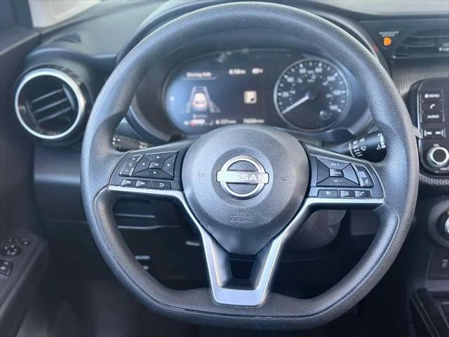 2024 Nissan Kicks SV Xtronic CVT