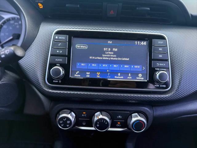 2021 Nissan Kicks S Xtronic CVT