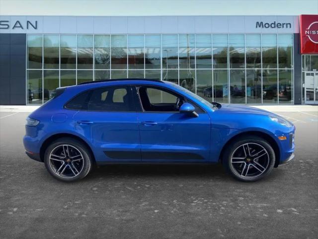 2020 Porsche Macan Macan