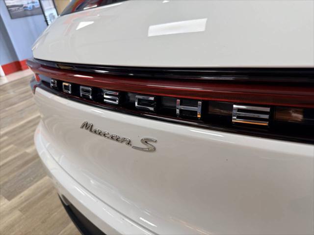 2021 Porsche Macan S