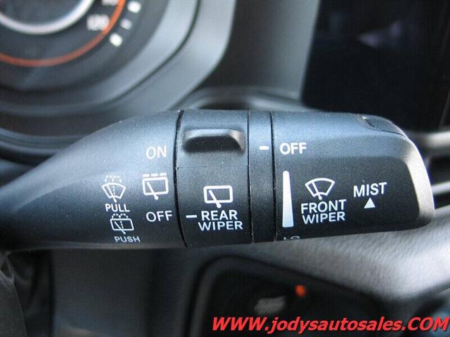 2025 Jeep Wrangler 4-Door Summit 4x4