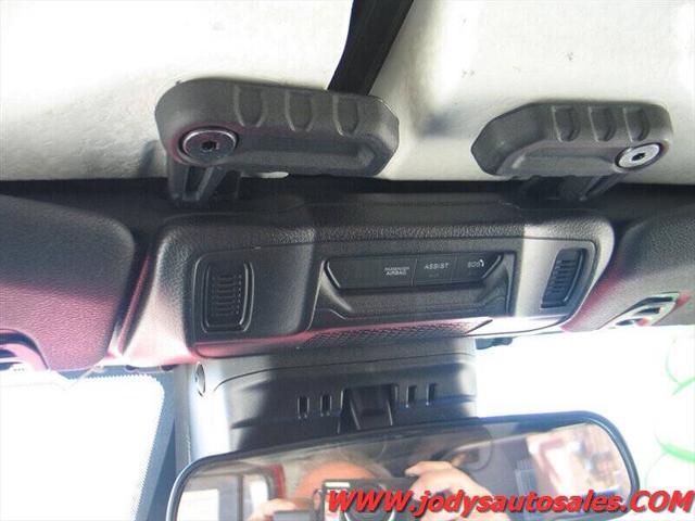 2025 Jeep Wrangler 4-Door Summit 4x4