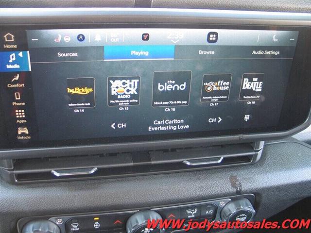 2025 Jeep Wrangler 4-Door Summit 4x4