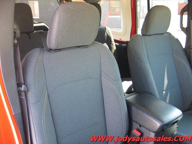 2025 Jeep Wrangler 4-Door Summit 4x4