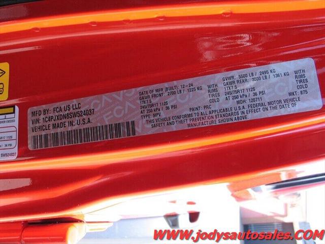 2025 Jeep Wrangler 4-Door Summit 4x4