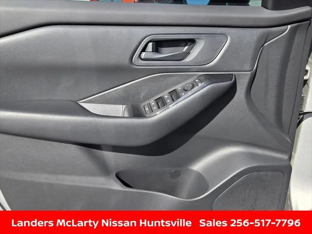 2025 Nissan Rogue S FWD