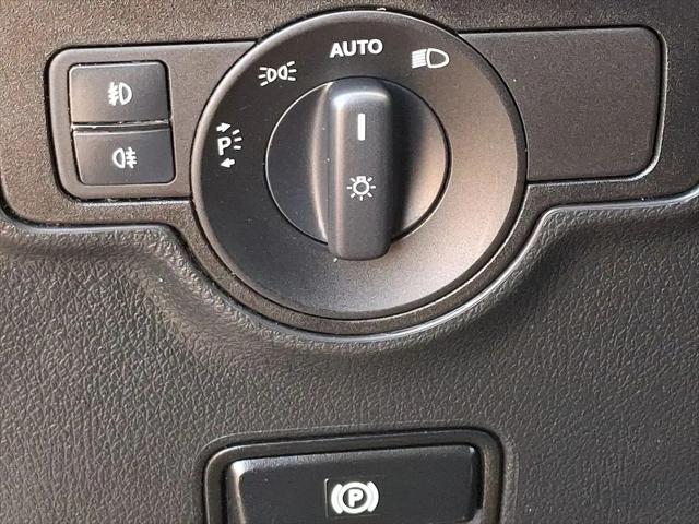 2023 Mercedes-Benz Metris Standard