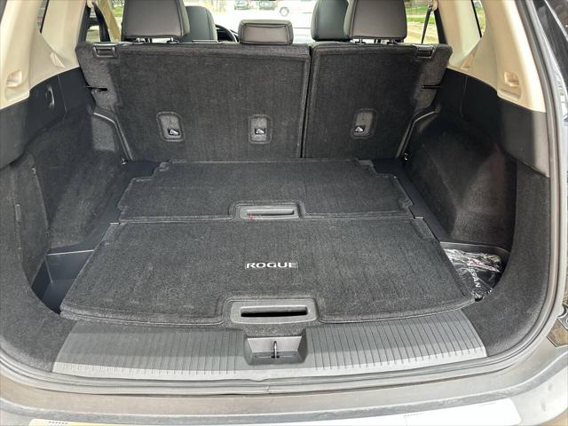 2023 Nissan Rogue SL Intelligent AWD