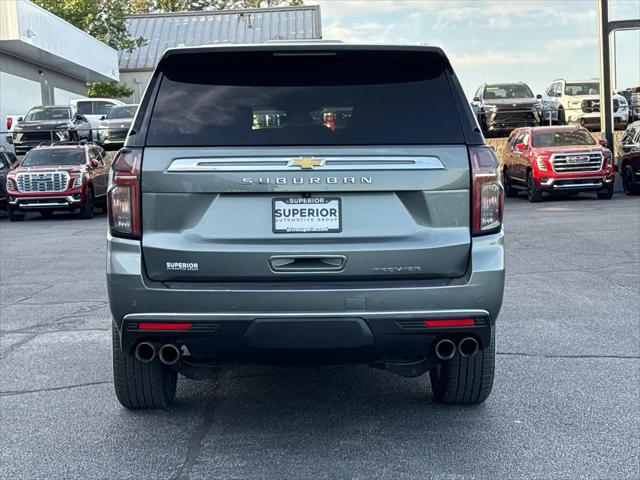2023 Chevrolet Suburban 4WD Premier