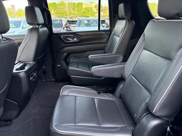 2023 Chevrolet Suburban 4WD Premier