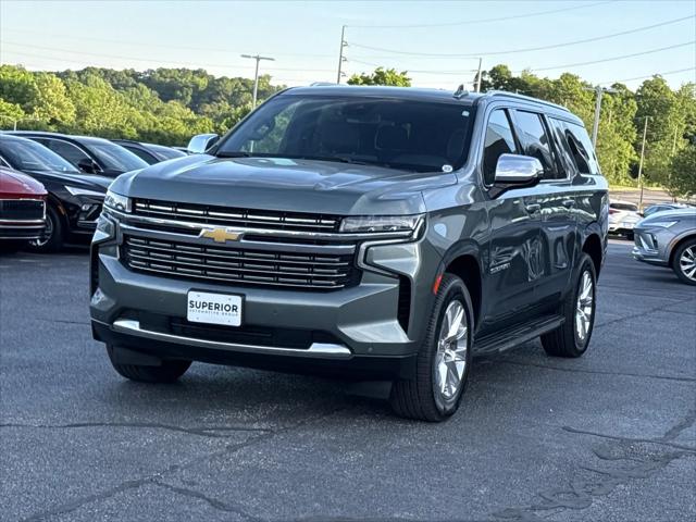 2023 Chevrolet Suburban 4WD Premier
