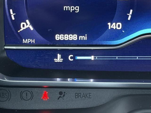 2023 Chevrolet Suburban 4WD Premier