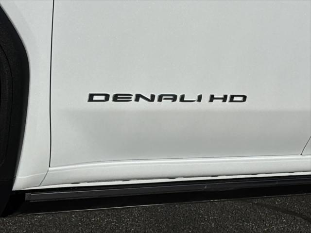 2026 GMC Sierra 2500HD Crew Cab, Standard Bed, Denali, 4WD