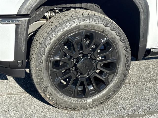 2026 GMC Sierra 2500HD Crew Cab, Standard Bed, Denali, 4WD