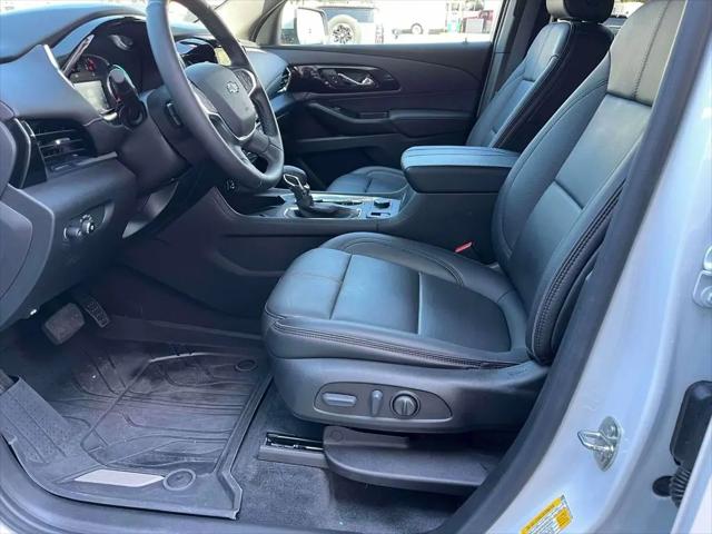 2023 Chevrolet Traverse AWD RS