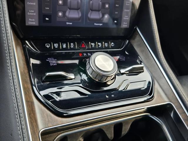 2023 Jeep Grand Wagoneer 4x4