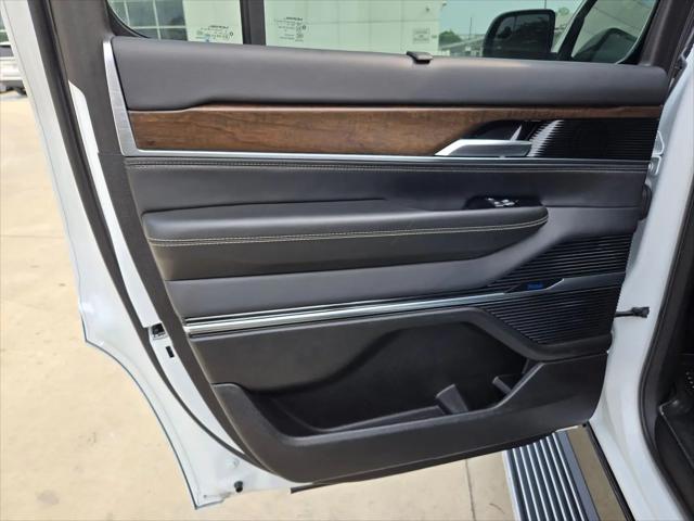 2023 Jeep Grand Wagoneer 4x4