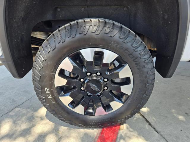 2020 Chevrolet Silverado 2500HD 2WD Crew Cab Standard Bed LT
