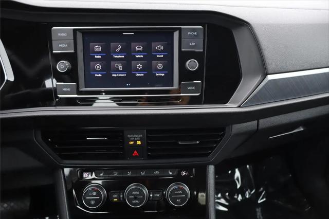 2023 Volkswagen Jetta 1.5T SE