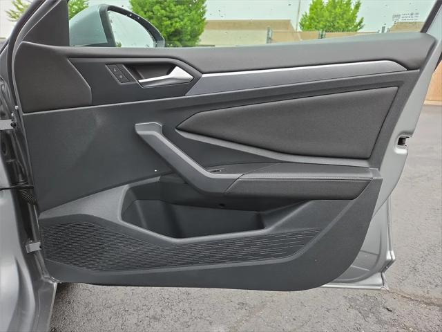 2023 Volkswagen Jetta 1.5T SE