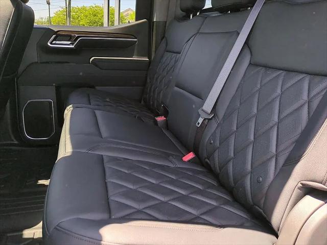 2026 Chevrolet Silverado 1500 4WD Crew Cab Short Bed RST