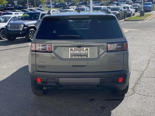 2026 Jeep Cherokee Laredo 4x4