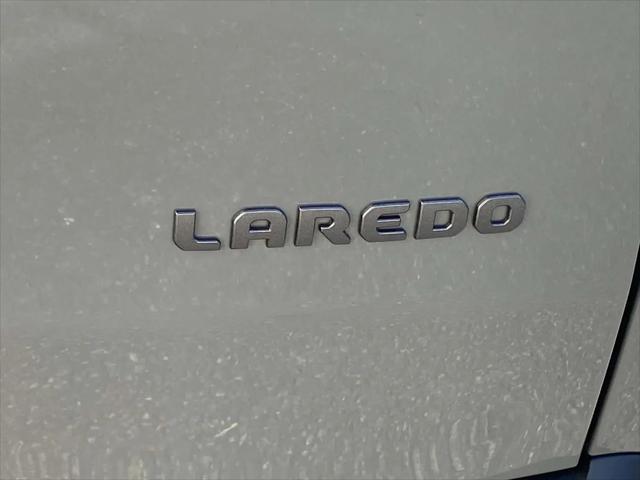 2026 Jeep Cherokee Laredo 4x4