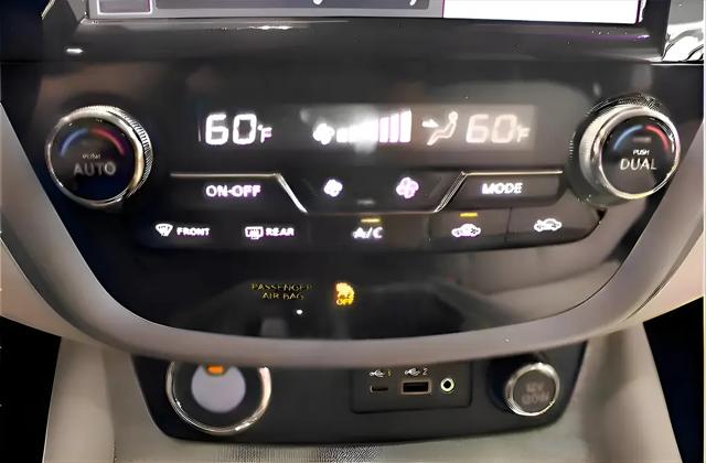 2024 Nissan Murano SL FWD