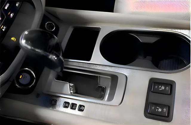 2024 Nissan Murano SL FWD