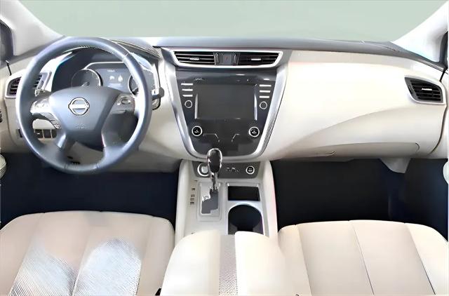 2024 Nissan Murano SL FWD